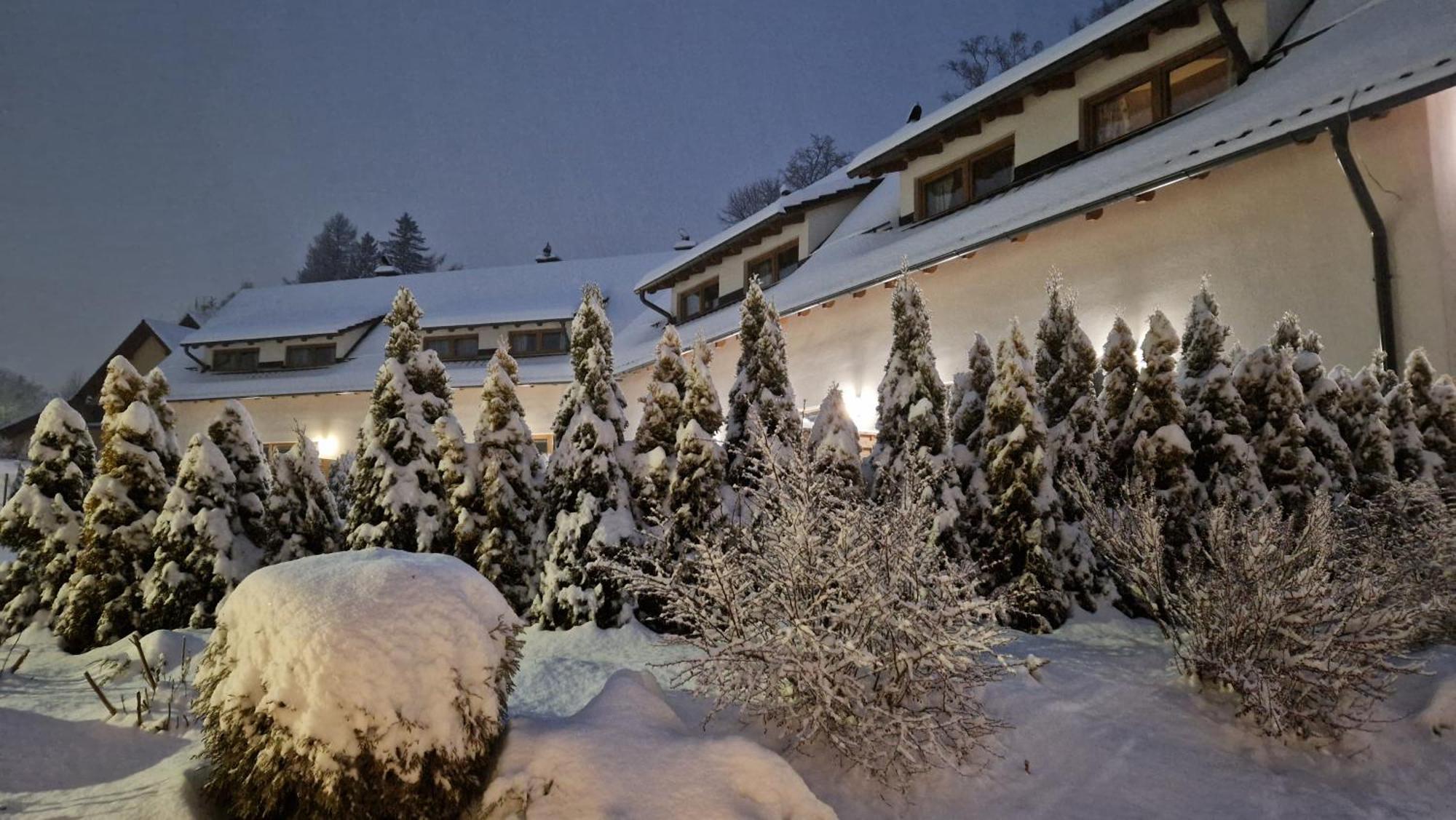 Widokowo - Domki Z Widokiem Na Sniezke Z Jacuzzi I Sauna Karpacz Esterno foto
